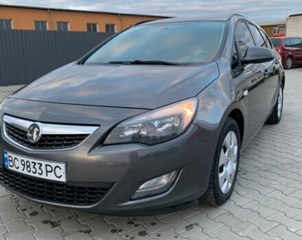 Серый Опель Астра, объемом двигателя 1.25 л и пробегом 266 тыс. км за 5450 $, фото 1 на Automoto.ua