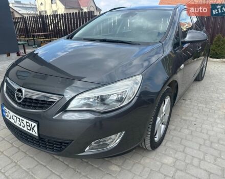 Серый Опель Астра, объемом двигателя 1.69 л и пробегом 248 тыс. км за 6750 $, фото 1 на Automoto.ua