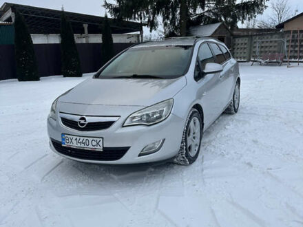 Сірий Опель Астра, об'ємом двигуна 1.7 л та пробігом 248 тис. км за 6700 $, фото 1 на Automoto.ua