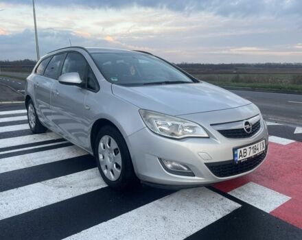 Серый Опель Астра, объемом двигателя 1.2 л и пробегом 255 тыс. км за 5700 $, фото 1 на Automoto.ua