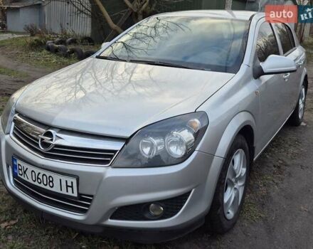 Сірий Опель Астра, об'ємом двигуна 1.6 л та пробігом 135 тис. км за 6200 $, фото 1 на Automoto.ua
