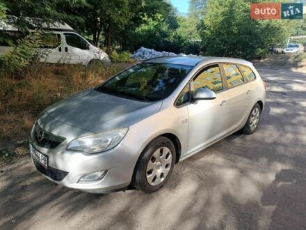 Сірий Опель Астра, об'ємом двигуна 1.3 л та пробігом 276 тис. км за 6350 $, фото 1 на Automoto.ua