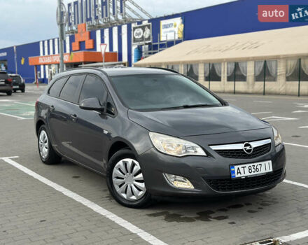 Сірий Опель Астра, об'ємом двигуна 1.69 л та пробігом 267 тис. км за 6750 $, фото 1 на Automoto.ua