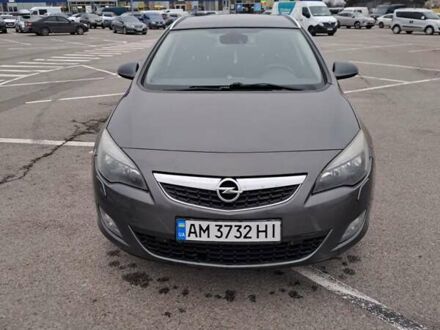 Сірий Опель Астра, об'ємом двигуна 1.7 л та пробігом 264 тис. км за 6500 $, фото 1 на Automoto.ua