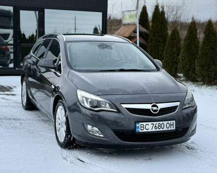 Серый Опель Астра, объемом двигателя 1.25 л и пробегом 313 тыс. км за 6400 $, фото 1 на Automoto.ua