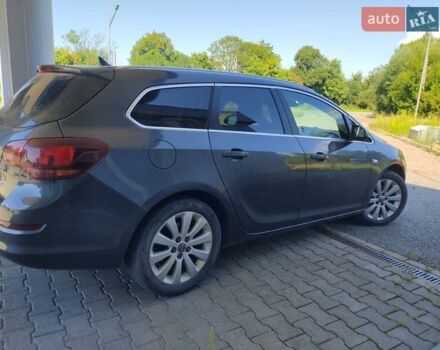 Серый Опель Астра, объемом двигателя 1.7 л и пробегом 177 тыс. км за 7208 $, фото 1 на Automoto.ua