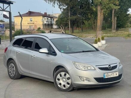 Сірий Опель Астра, об'ємом двигуна 1.7 л та пробігом 240 тис. км за 6800 $, фото 1 на Automoto.ua