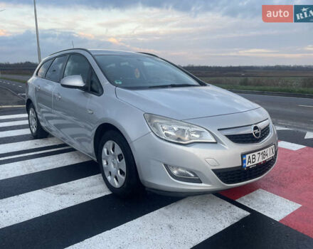 Серый Опель Астра, объемом двигателя 1.3 л и пробегом 255 тыс. км за 5700 $, фото 1 на Automoto.ua