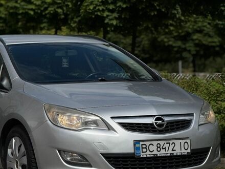 Сірий Опель Астра, об'ємом двигуна 2 л та пробігом 282 тис. км за 6700 $, фото 1 на Automoto.ua