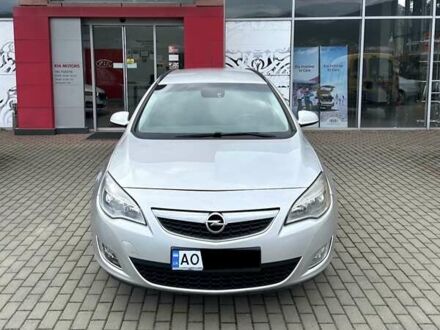 Серый Опель Астра, объемом двигателя 1.6 л и пробегом 241 тыс. км за 6999 $, фото 1 на Automoto.ua