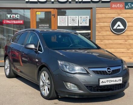 Серый Опель Астра, объемом двигателя 1.96 л и пробегом 278 тыс. км за 6900 $, фото 1 на Automoto.ua
