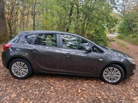 Сірий Опель Астра, об'ємом двигуна 0 л та пробігом 3 тис. км за 4024 $, фото 1 на Automoto.ua
