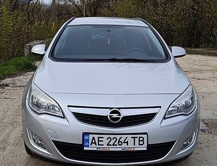 Сірий Опель Астра, об'ємом двигуна 1.4 л та пробігом 170 тис. км за 6200 $, фото 1 на Automoto.ua