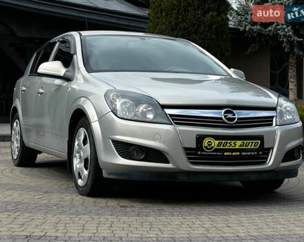 Серый Опель Астра, объемом двигателя 1.36 л и пробегом 210 тыс. км за 5750 $, фото 1 на Automoto.ua