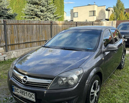 Сірий Опель Астра, об'ємом двигуна 1.6 л та пробігом 233 тис. км за 5000 $, фото 1 на Automoto.ua