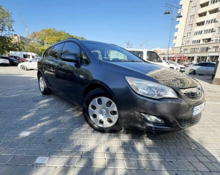 Опель Астра 2012 в Одессе на Automoto.ua Серый Опель Астра, объемом двигателя 1.7 л и пробегом 267 тыс. км за 7700 $, фото 1 на Automoto.ua
