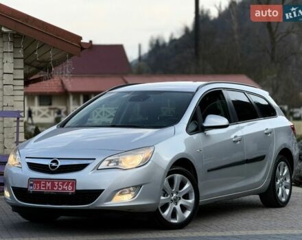 Серый Опель Астра, объемом двигателя 1.6 л и пробегом 240 тыс. км за 5799 $, фото 1 на Automoto.ua