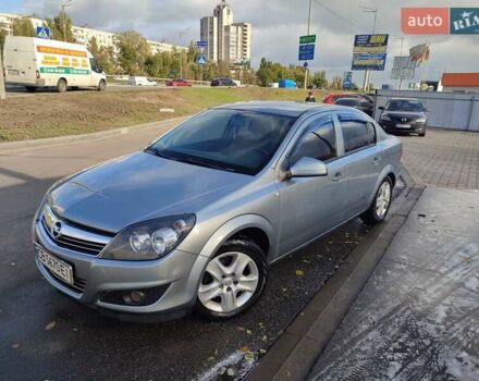 Сірий Опель Астра, об'ємом двигуна 1.6 л та пробігом 283 тис. км за 4999 $, фото 1 на Automoto.ua