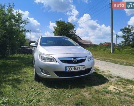 Сірий Опель Астра, об'ємом двигуна 1.69 л та пробігом 220 тис. км за 6600 $, фото 1 на Automoto.ua