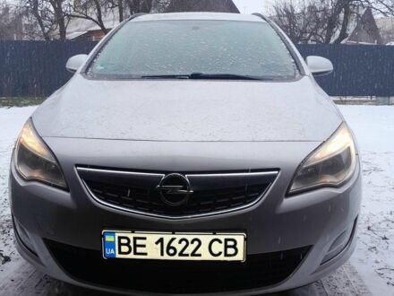 Серый Опель Астра, объемом двигателя 1.7 л и пробегом 202 тыс. км за 6500 $, фото 1 на Automoto.ua
