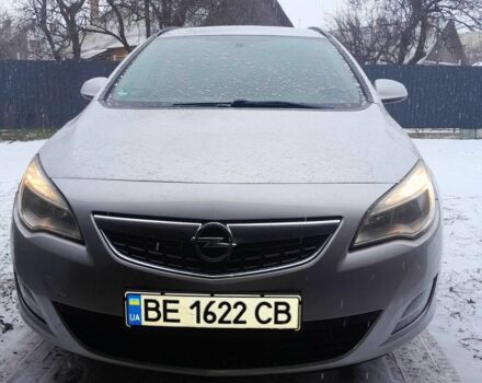 Серый Опель Астра, объемом двигателя 1.7 л и пробегом 202 тыс. км за 6500 $, фото 1 на Automoto.ua