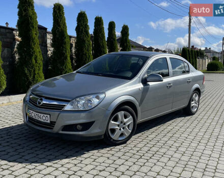 Серый Опель Астра, объемом двигателя 1.6 л и пробегом 169 тыс. км за 7800 $, фото 1 на Automoto.ua