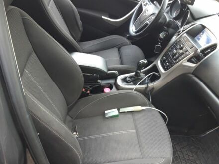 Серый Опель Астра, объемом двигателя 1.2 л и пробегом 343 тыс. км за 6500 $, фото 1 на Automoto.ua