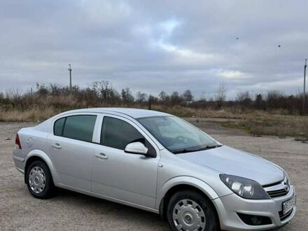 Серый Опель Астра, объемом двигателя 1.6 л и пробегом 257 тыс. км за 5500 $, фото 1 на Automoto.ua