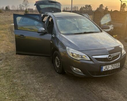Серый Опель Астра, объемом двигателя 1.3 л и пробегом 340 тыс. км за 3100 $, фото 1 на Automoto.ua