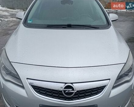 Сірий Опель Астра, об'ємом двигуна 1.69 л та пробігом 302 тис. км за 8000 $, фото 1 на Automoto.ua
