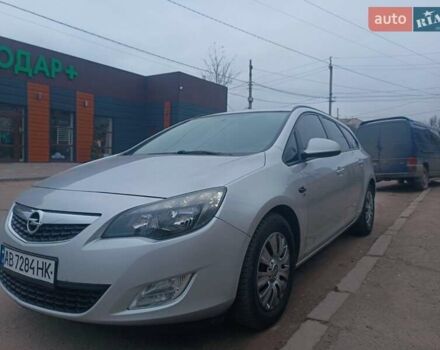 Сірий Опель Астра, об'ємом двигуна 1.69 л та пробігом 253 тис. км за 6999 $, фото 1 на Automoto.ua