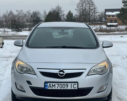 Сірий Опель Астра, об'ємом двигуна 1.7 л та пробігом 255 тис. км за 6500 $, фото 1 на Automoto.ua