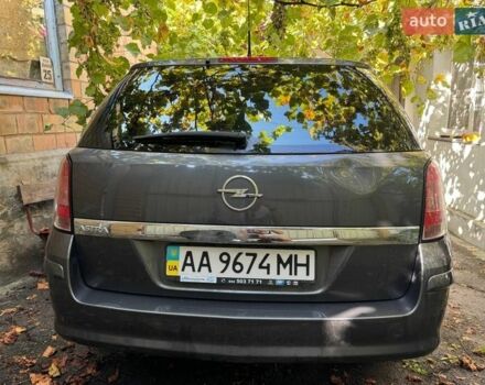 Сірий Опель Астра, об'ємом двигуна 1.6 л та пробігом 125 тис. км за 7499 $, фото 1 на Automoto.ua