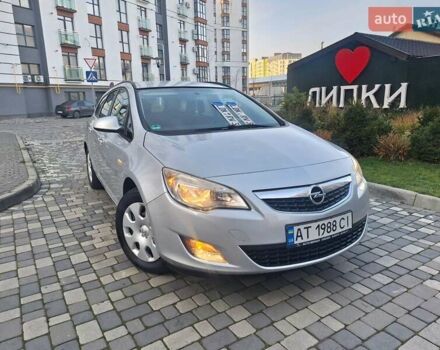 Серый Опель Астра, объемом двигателя 1.7 л и пробегом 270 тыс. км за 6750 $, фото 1 на Automoto.ua