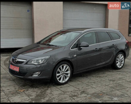 Серый Опель Астра, объемом двигателя 1.96 л и пробегом 221 тыс. км за 4600 $, фото 1 на Automoto.ua