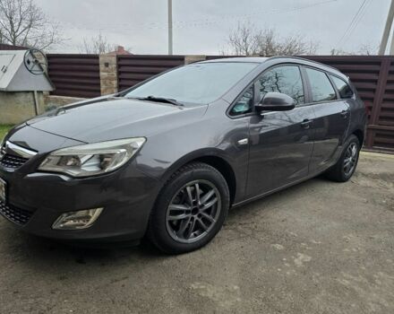 Серый Опель Астра, объемом двигателя 1.7 л и пробегом 200 тыс. км за 7000 $, фото 1 на Automoto.ua