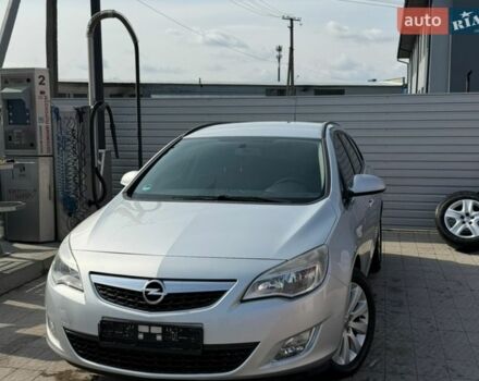 Сірий Опель Астра, об'ємом двигуна 1.7 л та пробігом 338 тис. км за 5800 $, фото 1 на Automoto.ua