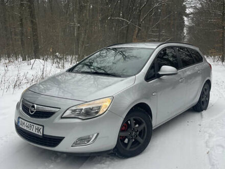 Серый Опель Астра, объемом двигателя 1.7 л и пробегом 225 тыс. км за 6900 $, фото 1 на Automoto.ua