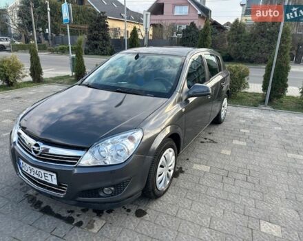 Серый Опель Астра, объемом двигателя 1.6 л и пробегом 111 тыс. км за 6700 $, фото 1 на Automoto.ua