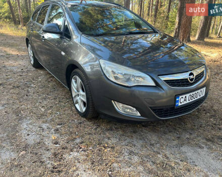 Сірий Опель Астра, об'ємом двигуна 1.7 л та пробігом 252 тис. км за 6500 $, фото 1 на Automoto.ua