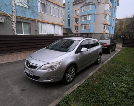 Серый Опель Астра, объемом двигателя 1.7 л и пробегом 255 тыс. км за 6950 $, фото 1 на Automoto.ua