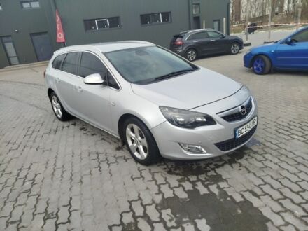 Серый Опель Астра, объемом двигателя 1.7 л и пробегом 232 тыс. км за 7600 $, фото 1 на Automoto.ua