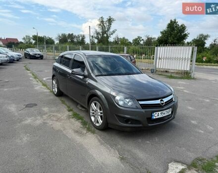 Сірий Опель Астра, об'ємом двигуна 1.6 л та пробігом 213 тис. км за 4750 $, фото 1 на Automoto.ua
