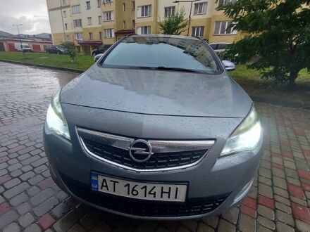 Серый Опель Астра, объемом двигателя 1.3 л и пробегом 256 тыс. км за 5200 $, фото 1 на Automoto.ua