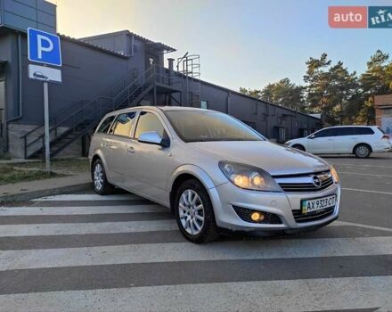 Серый Опель Астра, объемом двигателя 1.6 л и пробегом 111 тыс. км за 6900 $, фото 1 на Automoto.ua