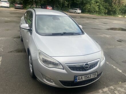 Сірий Опель Астра, об'ємом двигуна 1.7 л та пробігом 315 тис. км за 5219 $, фото 1 на Automoto.ua