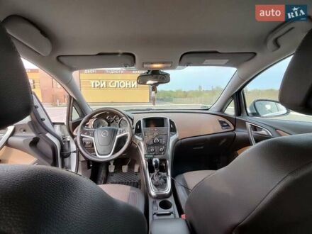 Сірий Опель Астра, об'ємом двигуна 1.7 л та пробігом 295 тис. км за 6600 $, фото 1 на Automoto.ua