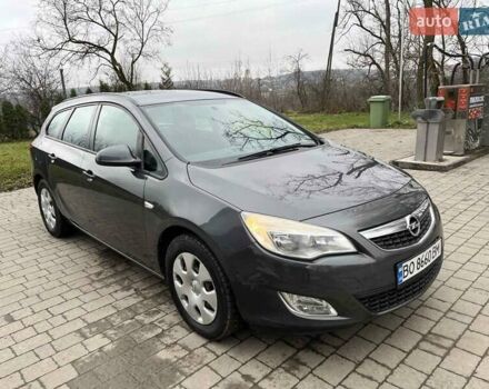 Серый Опель Астра, объемом двигателя 1.69 л и пробегом 238 тыс. км за 6800 $, фото 1 на Automoto.ua