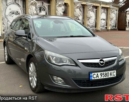 Сірий Опель Астра, об'ємом двигуна 1.7 л та пробігом 226 тис. км за 7700 $, фото 1 на Automoto.ua