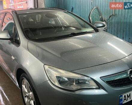 Сірий Опель Астра, об'ємом двигуна 1.6 л та пробігом 214 тис. км за 7500 $, фото 1 на Automoto.ua